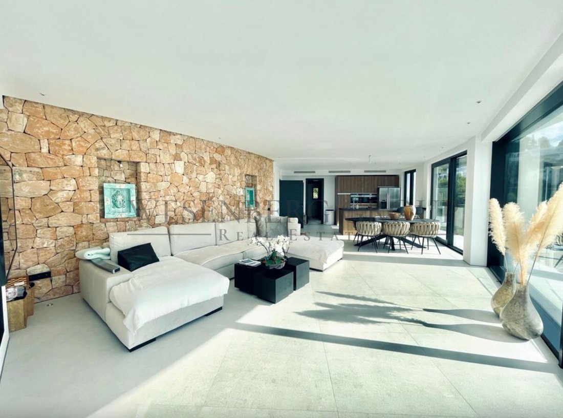 Villa in Jesus, Santa Eularia des Riu, Balearic Islands 2 - 12730620