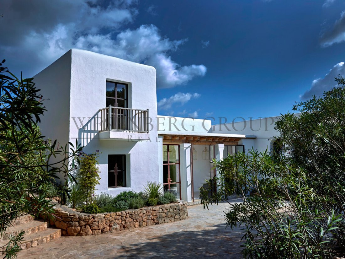 Villa in Sant Joan de Labritja, Balearic Islands, Spain 1 - 13586505