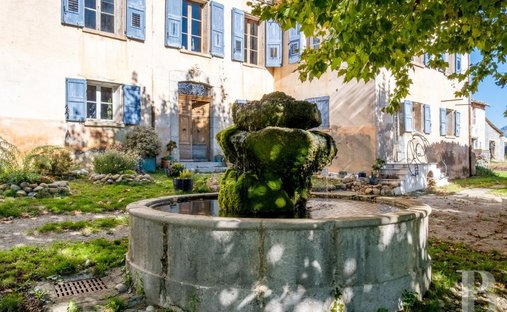 Castle for Sale in Sisteron, Provence-Alpes-Côte d'Azur, France
