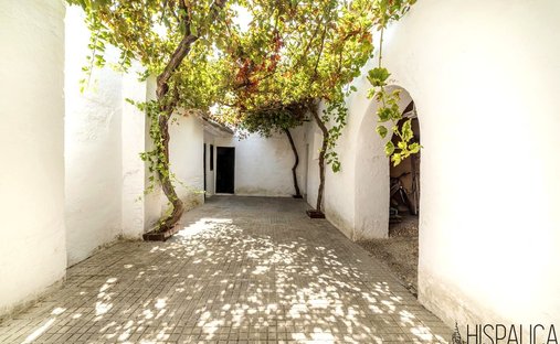 Townhouse in Ecija, Andalusia, Spain 1