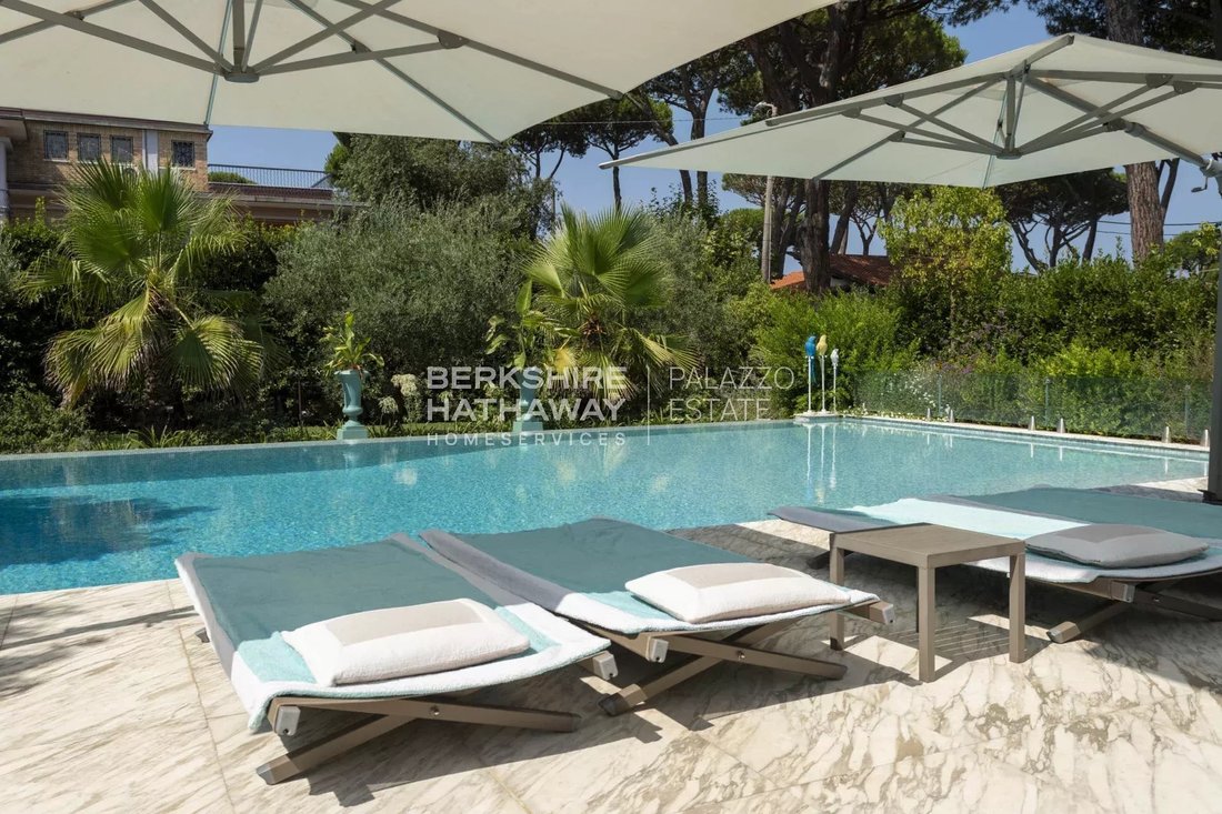 Villa in Pietrasanta, Tuscany, Italy 4 - 11642590