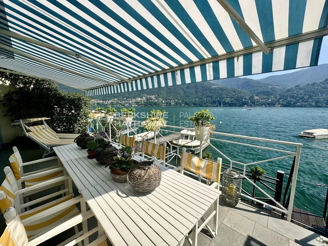 Villa en Carate Urio, Lombardía, Italia 4 - 14861739