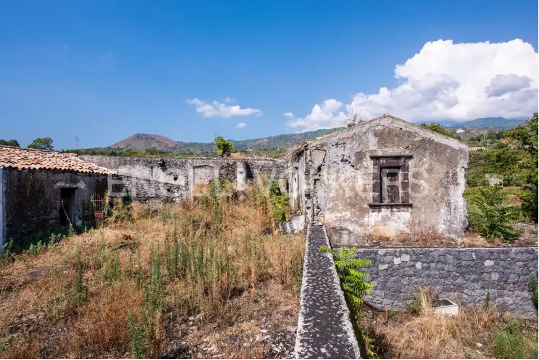 House in Zafferana Etnea, Sicily, Italy 5 - 14865773
