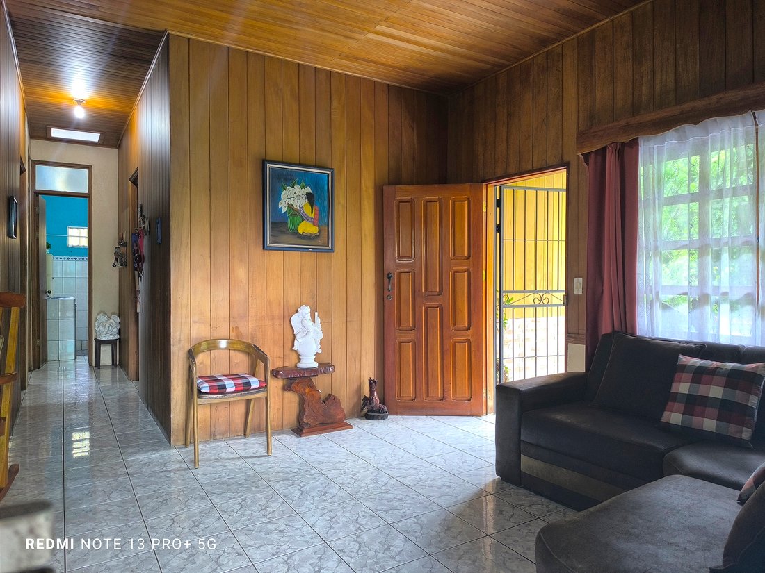 House in La Fortuna, Alajuela Province, Costa Rica 2 - 14868029