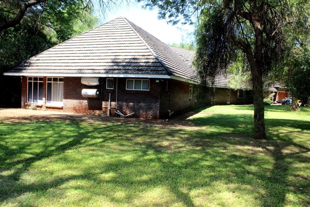 Farm Ranch in Northam, Limpopo, South Africa 4 - 14870355