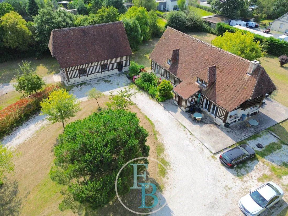 House in ZAC-Centre Ville, Dives-sur-Mer, France 2 - 14666381