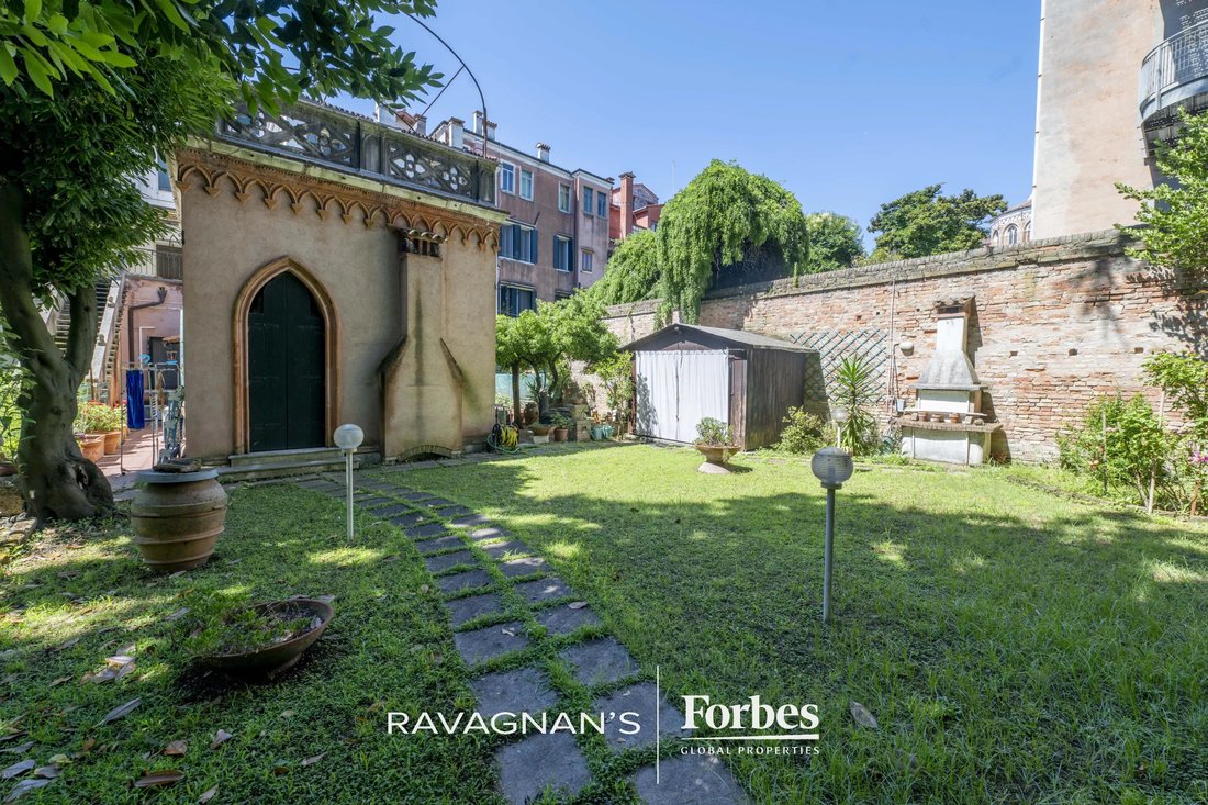 Apartment in Venice, Veneto, Italy 2 - 14550782
