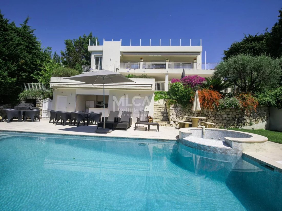 Villa in French Riviera, Provence-Alpes-Côte d'Azur, France 1 - 14863752