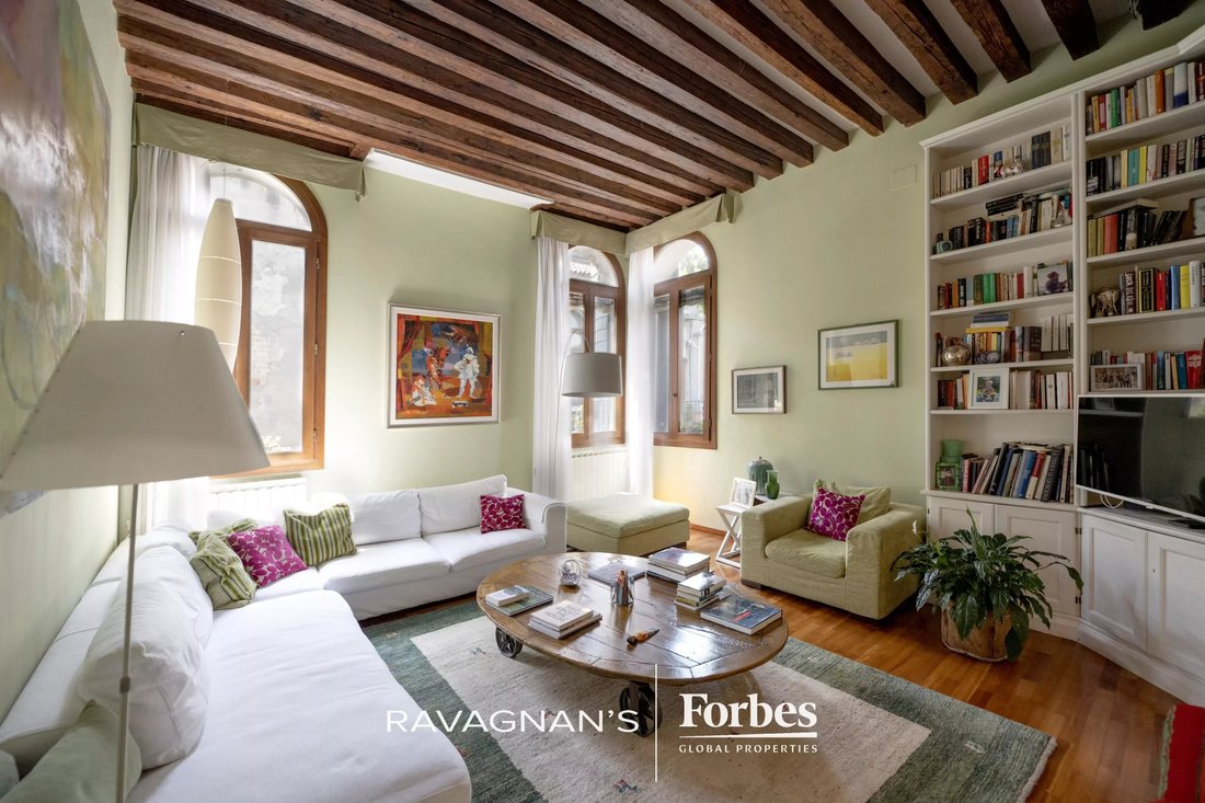 Apartment in Venice, Veneto, Italy 2 - 14317873