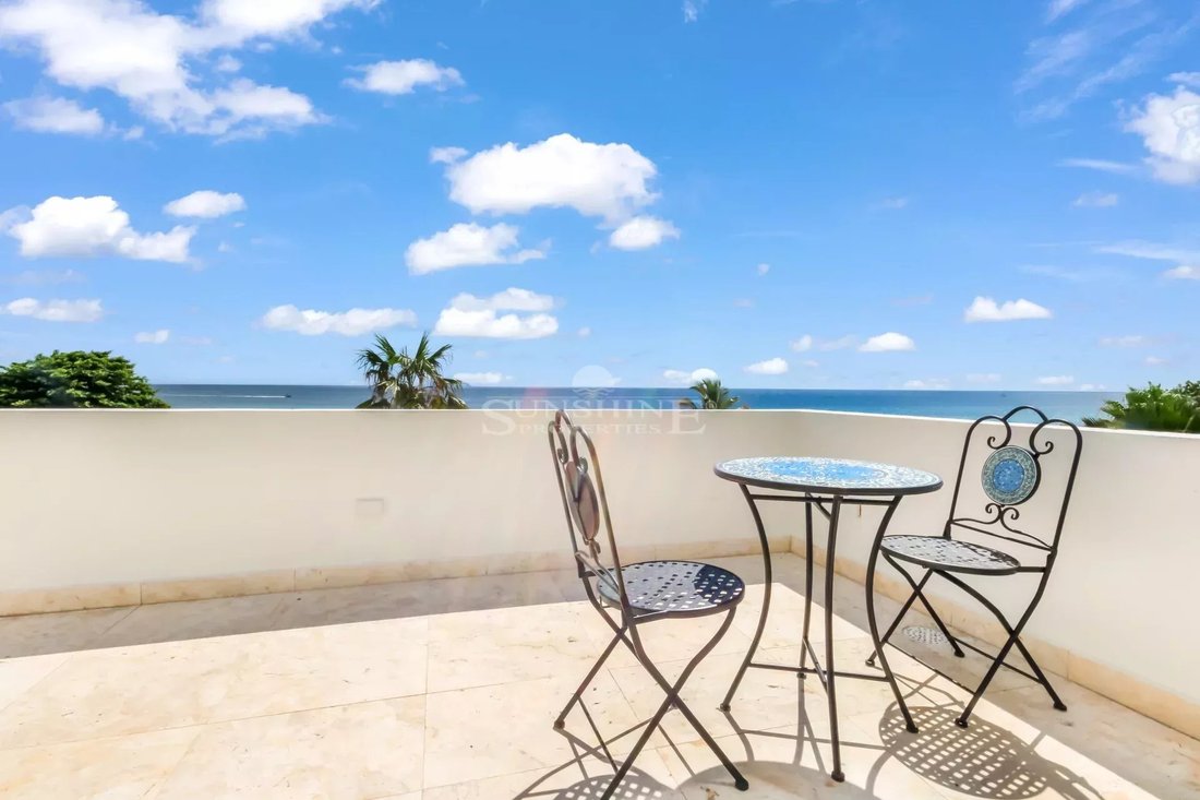 Villa in Cole Bay, Sint Maarten 2 - 12173360