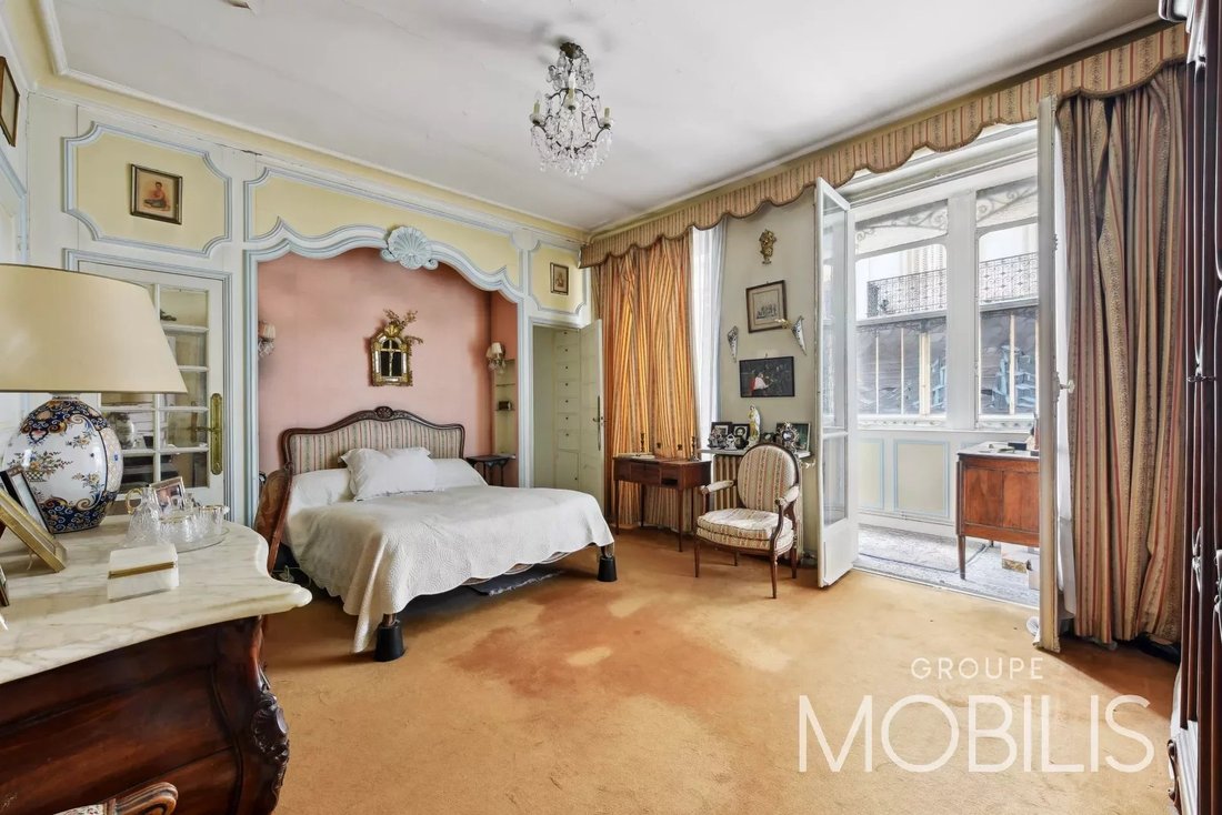 Apartment in Gros Caillou, Paris 7e Arrondissement, Paris 3 - 13090006