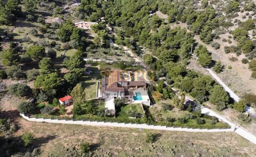 Villa in Kaisariani, Attica, Greece 1