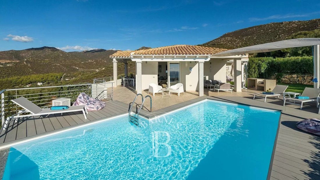 Villa in Center - Marconi, Quartu Sant'Elena, Italy 3 - 14837102