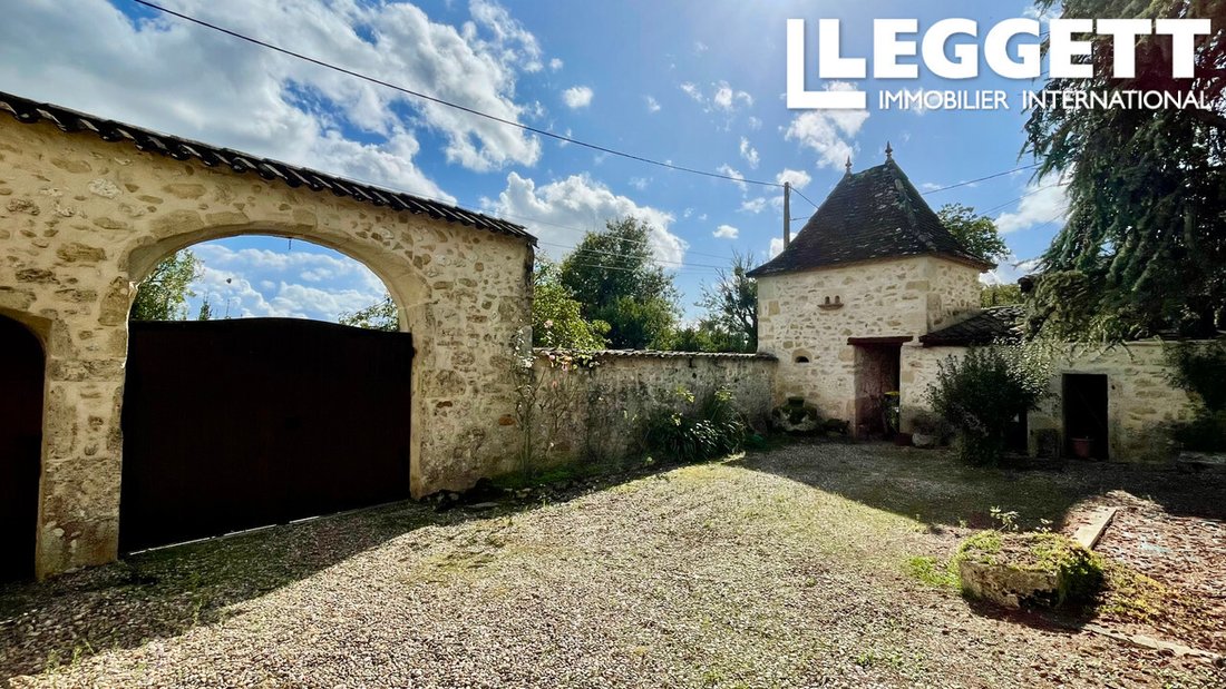 House in Saint-Sulpice-de-Faleyrens, Nouvelle-Aquitaine, France 2 - 14869807