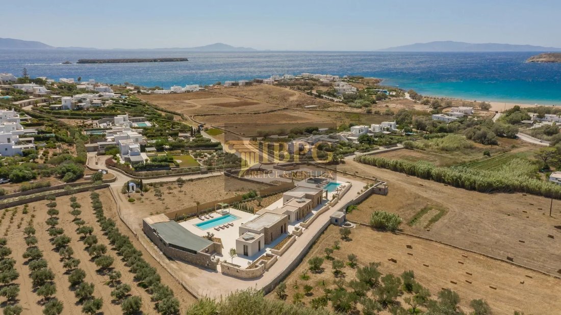 Villa in Paros, Aegean, Greece 4 - 14022353