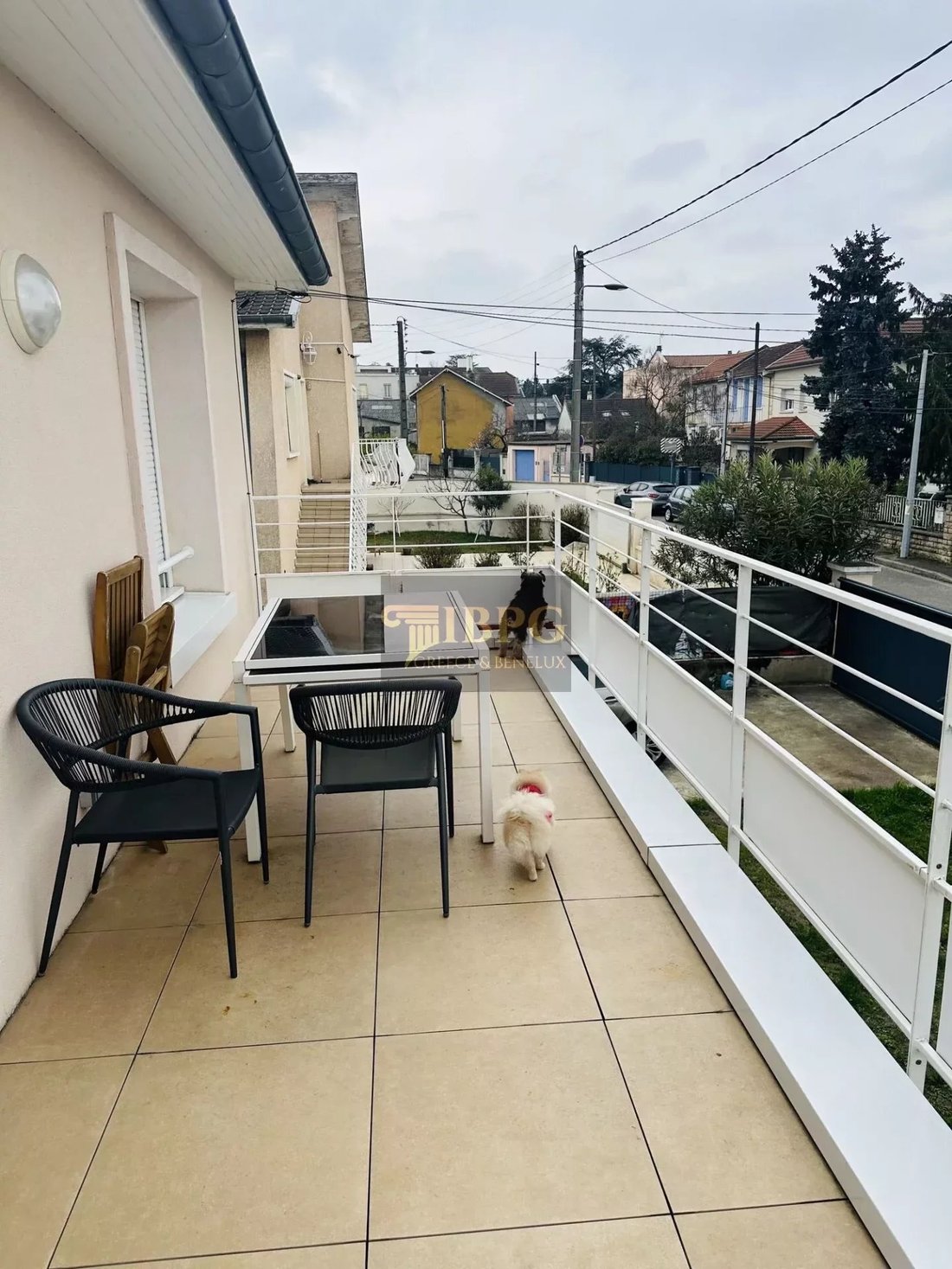 Villa in Decines-Charpieu, Auvergne-Rhône-Alpes, France 3 - 14857012