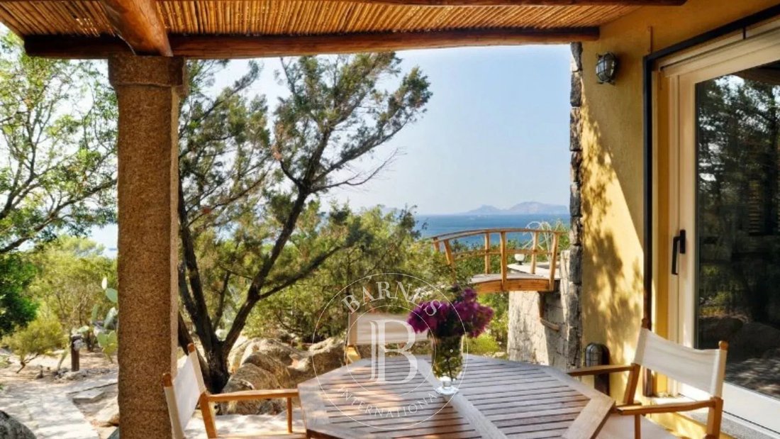 Villa in San Teodoro, Sardinia, Italy 4 - 14614724