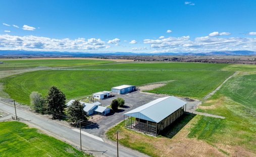 Farm Ranch in Madras, Oregon, United States 1