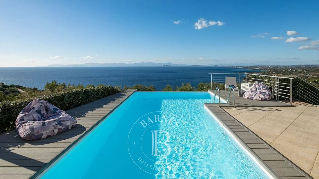 Villa in Center - Marconi, Quartu Sant'Elena, Italy 2 - 14837102