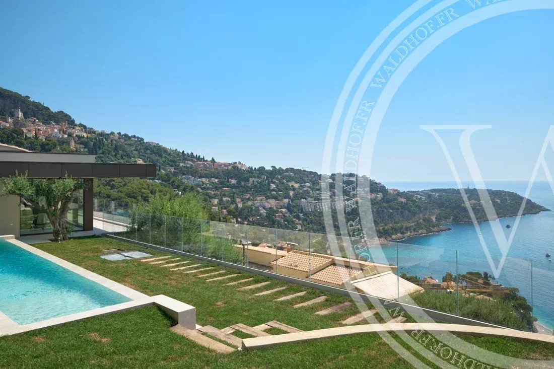 Villa in Village-Cros de Caste-Coupiere-Mont Gros, Roquebrune-Cap-Martin, France 1 - 14584688