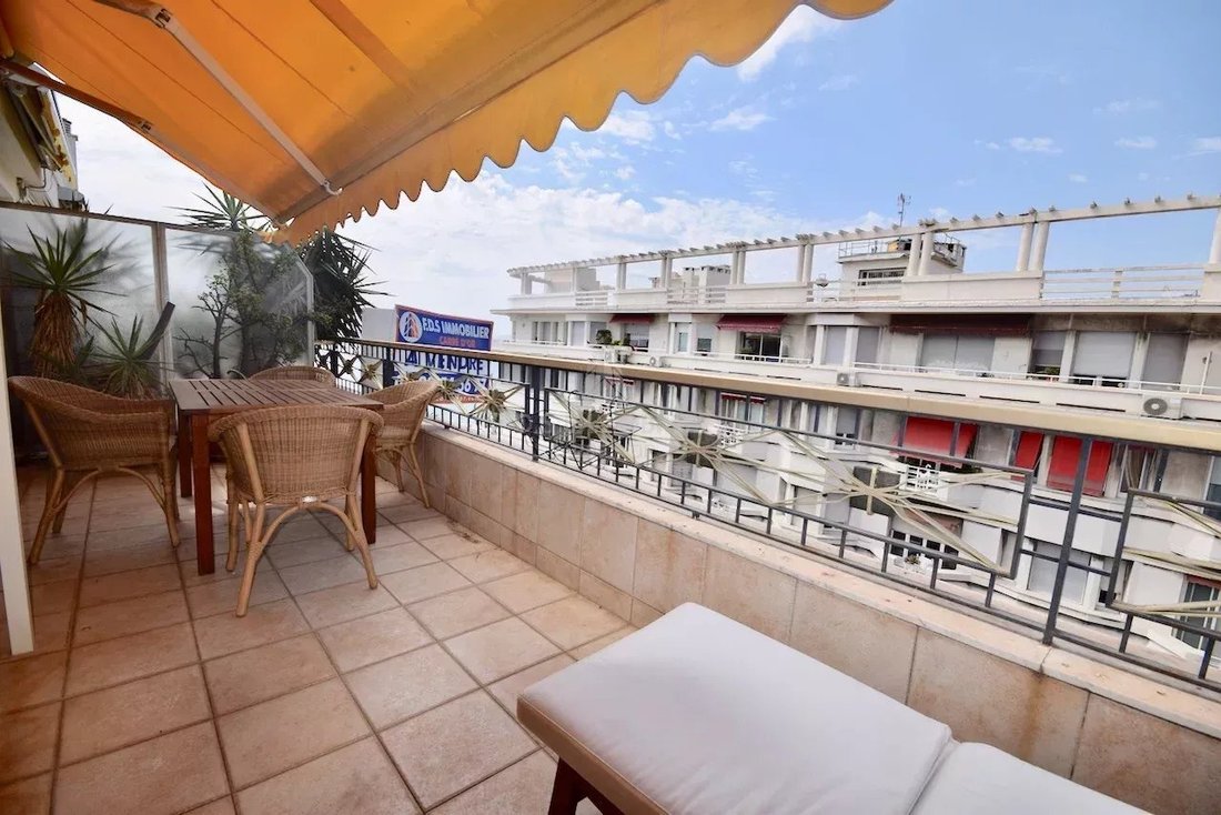 Wohnung in Nizza, Provence-Alpes-Côte d'Azur, Frankreich 3 - 14683343
