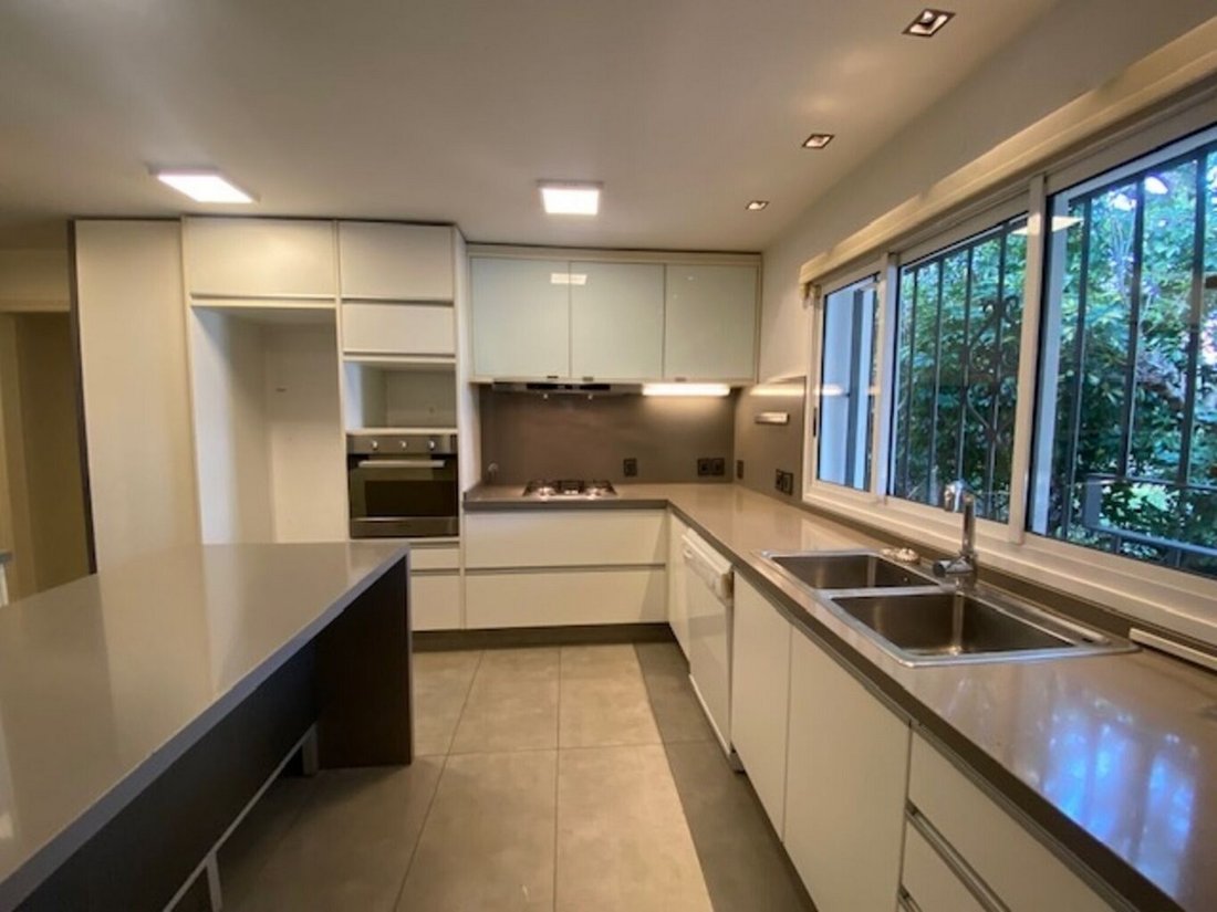 House in Montevideo, Departamento de Montevideo, Uruguay 4 - 14867411