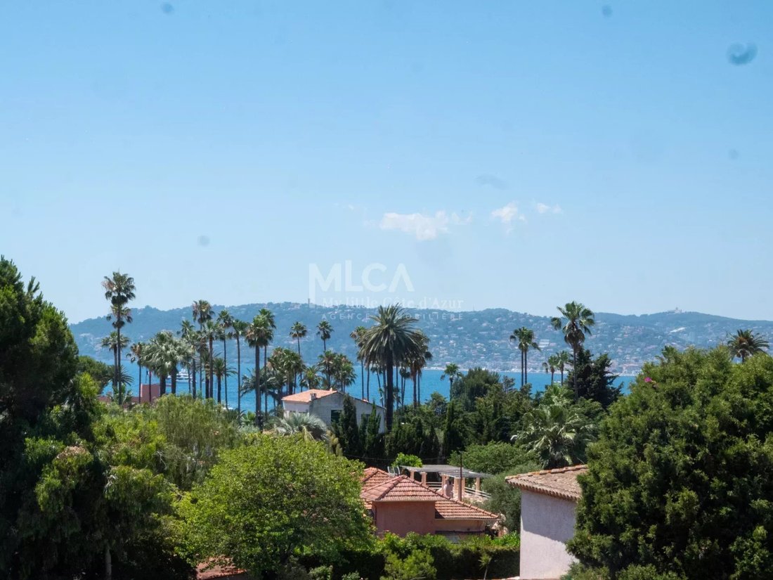 Villa in French Riviera, Provence-Alpes-Côte d'Azur, France 3 - 14863752