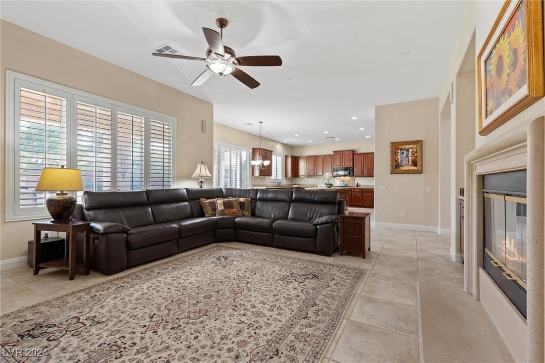 House in Las Vegas, Nevada, United States 2 - 14860481