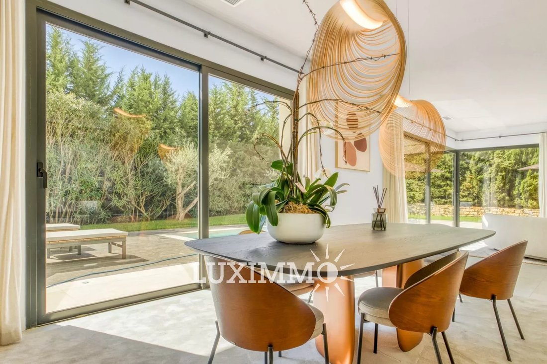 Villa in Mougins, Provence-Alpes-Côte d'Azur, France 5 - 14541861