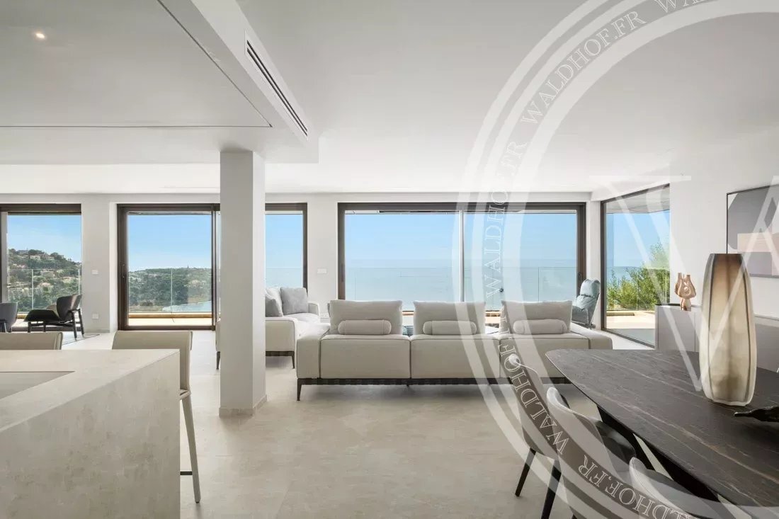 Villa in Village-Cros de Caste-Coupiere-Mont Gros, Roquebrune-Cap-Martin, France 2 - 14584688