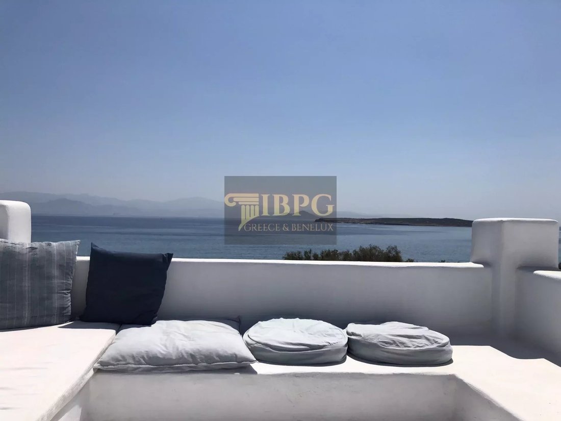 Villa in Paros, Aegean, Greece 1 - 13490527