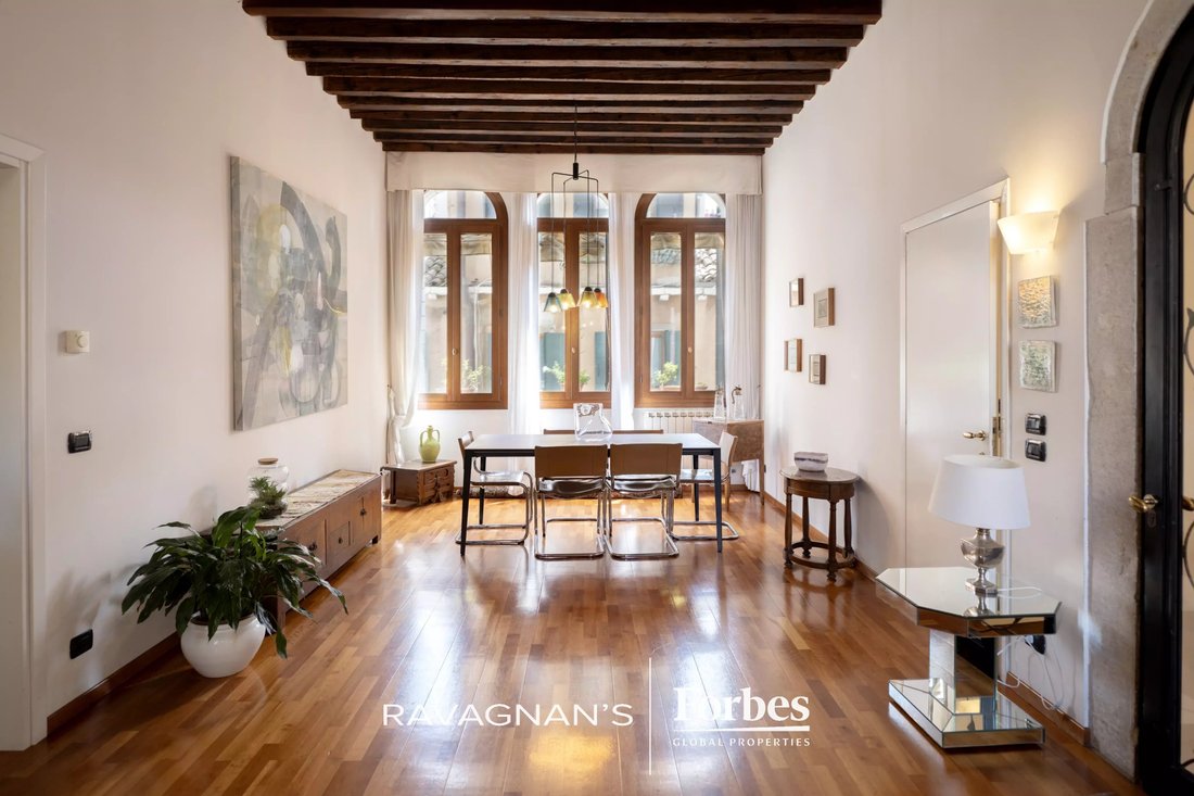 Apartment in Venice, Veneto, Italy 1 - 14317873