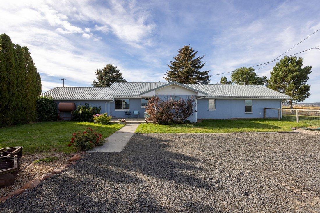 Farm Ranch in Madras, Oregon, United States 2 - 14870306
