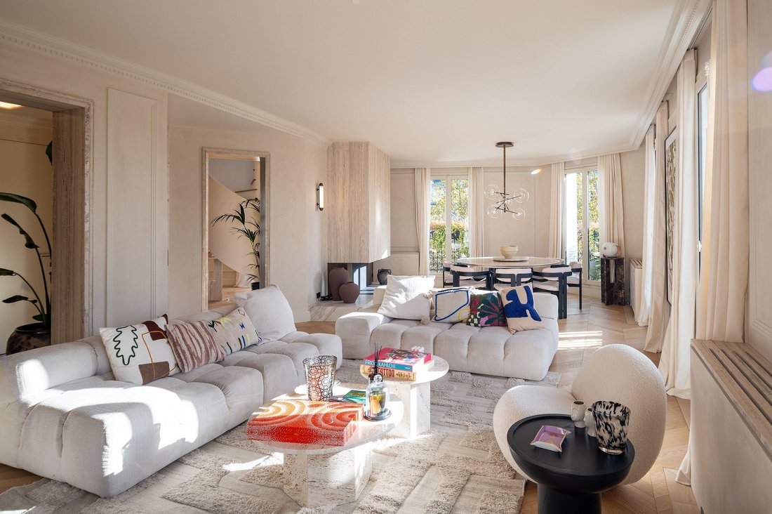 Apartment in Bois de Boulogne, Paris 16e Arrondissement, Paris 2 - 14025632