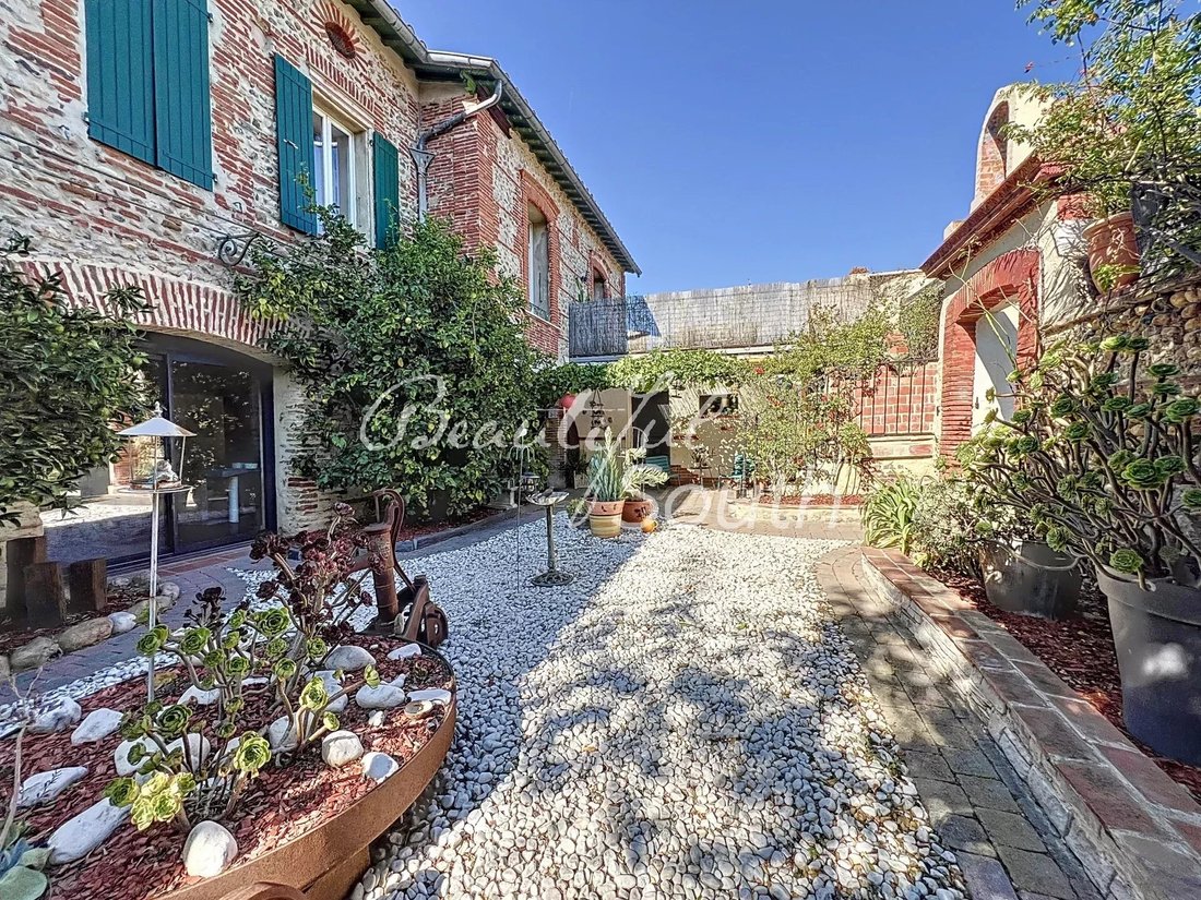 Country House in Les Jardins Saint Jacques, Perpignan, France 1 - 14768281