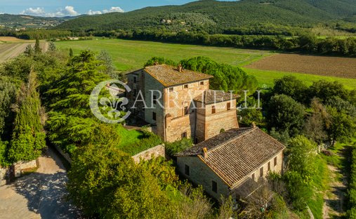 Rancho en Corciano, Umbría, Italia 1
