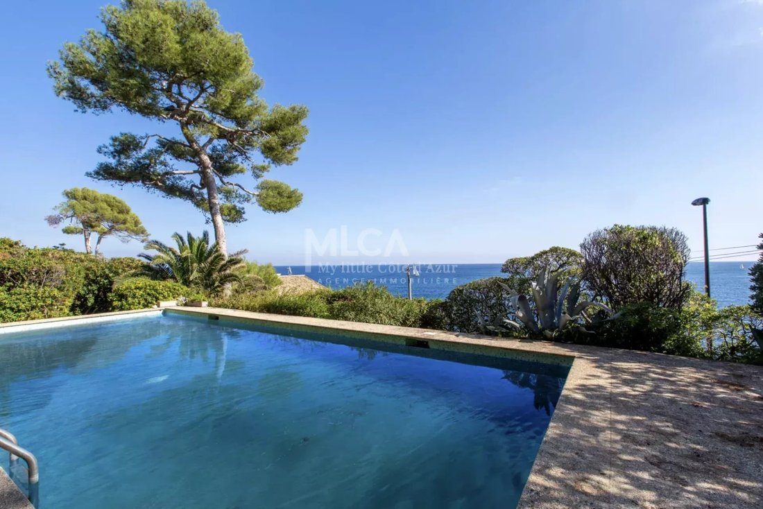 Villa in Antibes, Provence-Alpes-Côte d'Azur, France 4 - 14848377