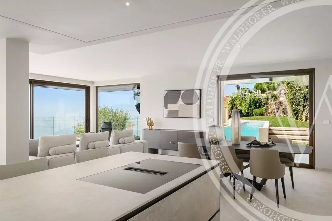 Villa in Village-Cros de Caste-Coupiere-Mont Gros, Roquebrune-Cap-Martin, France 3 - 14584688