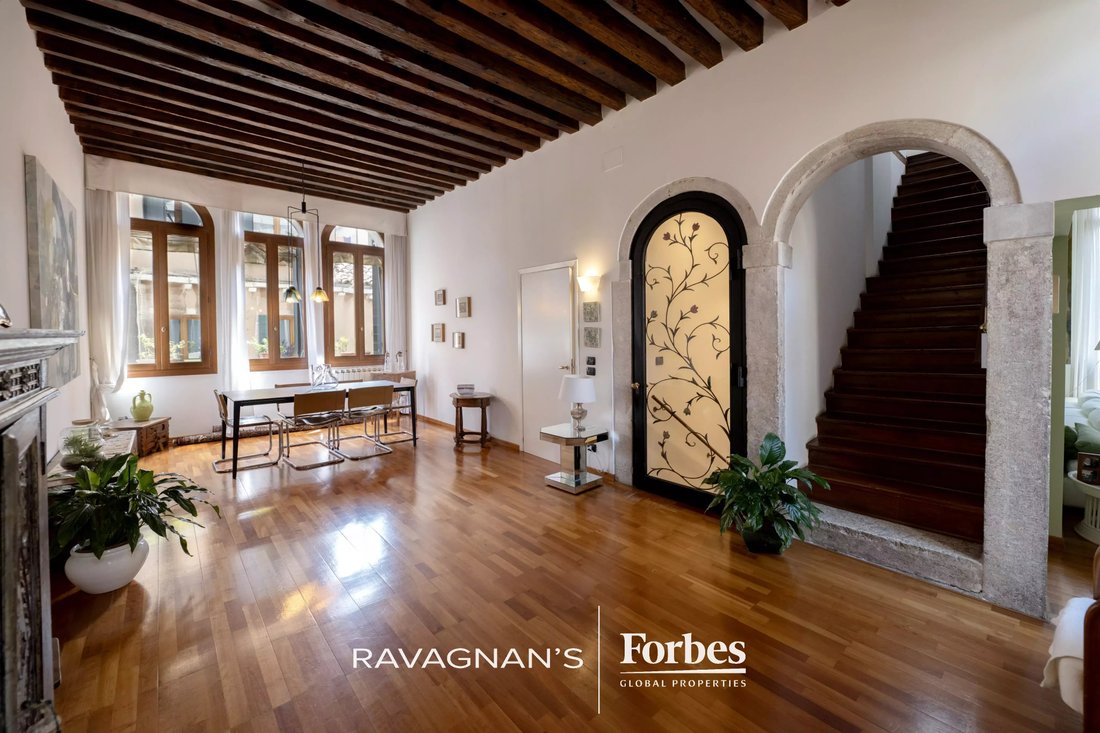 Apartment in Venice, Veneto, Italy 4 - 14317873