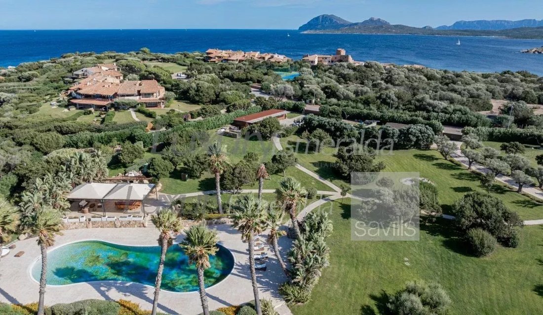 Villa in Porto Rotondo, Olbia, Sardinia 3 - 14869654