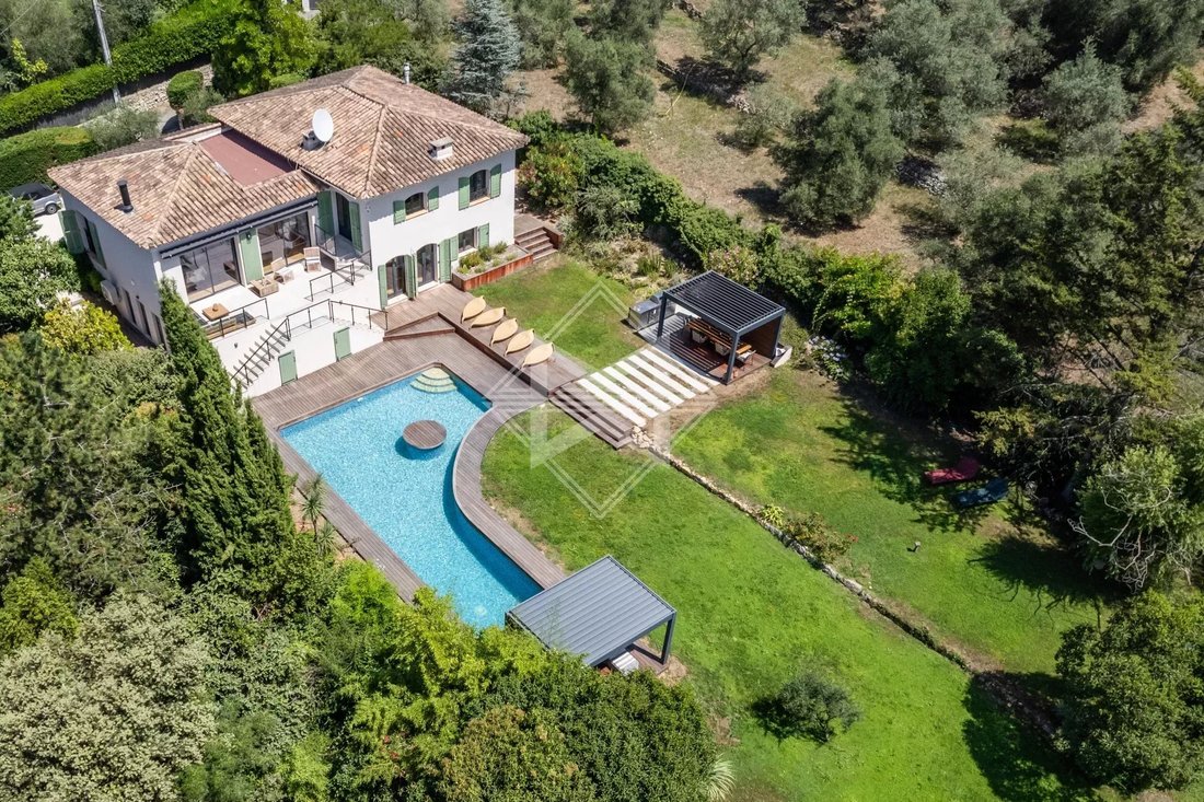 Villa in Valbonne, Provence-Alpes-Côte d'Azur, France 3 - 14507520