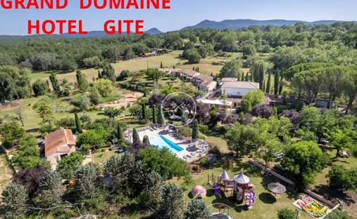 Anwesen in Fayence, Provence-Alpes-Côte d'Azur, Frankreich 1
