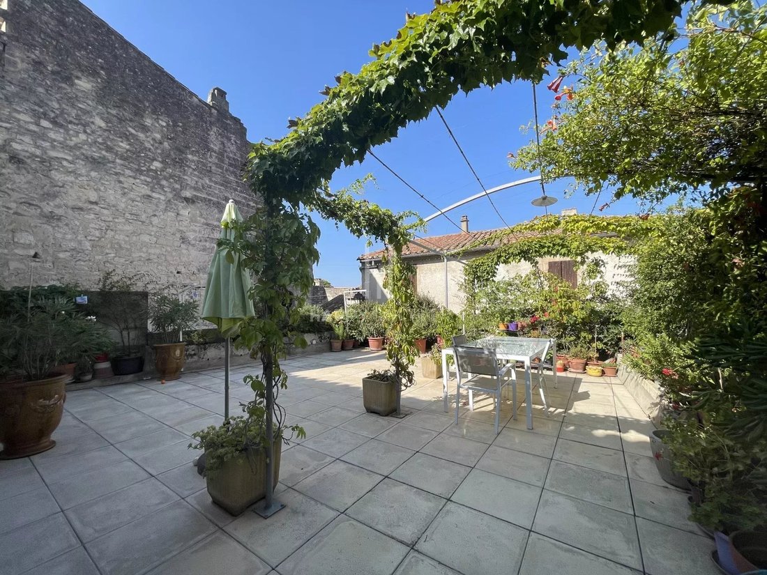 House in Les Baux-de-Provence, Provence-Alpes-Côte d'Azur, France 3 - 14654263