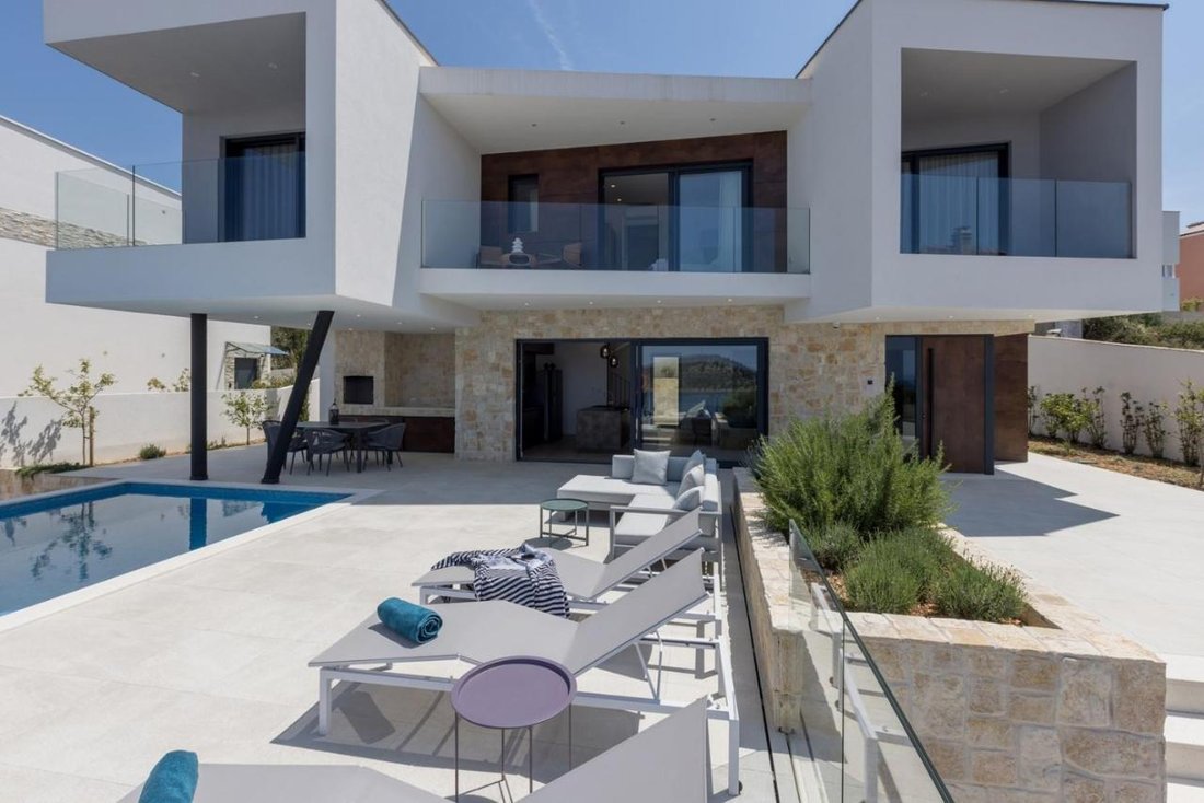 House in Razanj, Sibenik-Knin County, Croatia 2 - 14868412