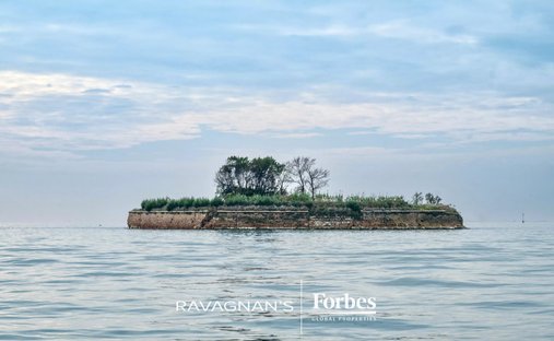 Land in Venice, Veneto, Italy 1