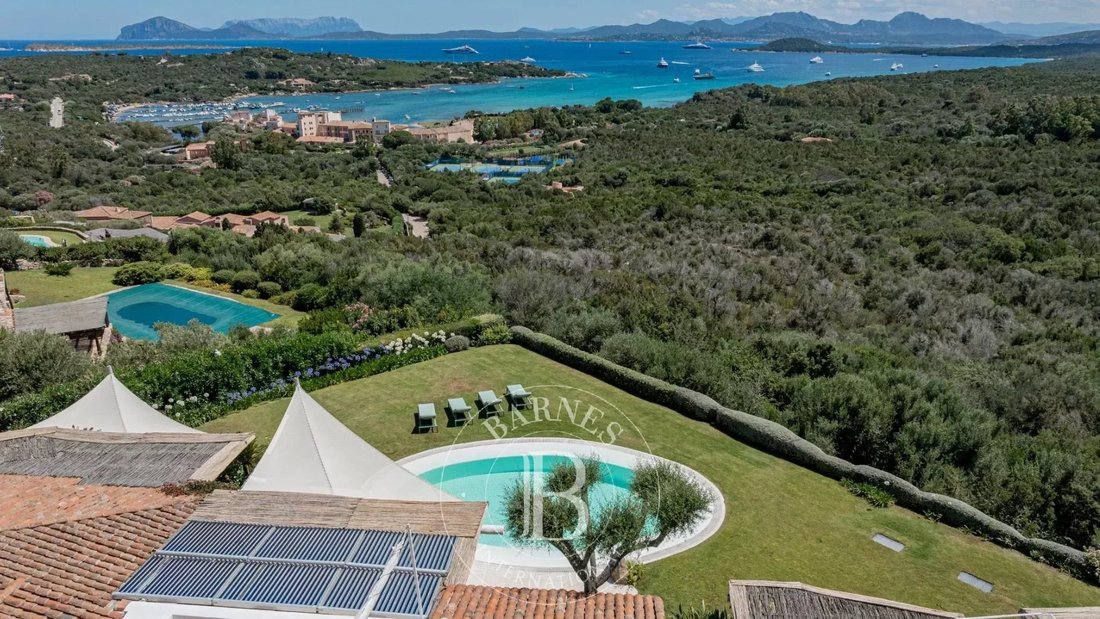 Villa in Marina di Porto Cervo, Porto Cervo, Italy 1 - 14729837
