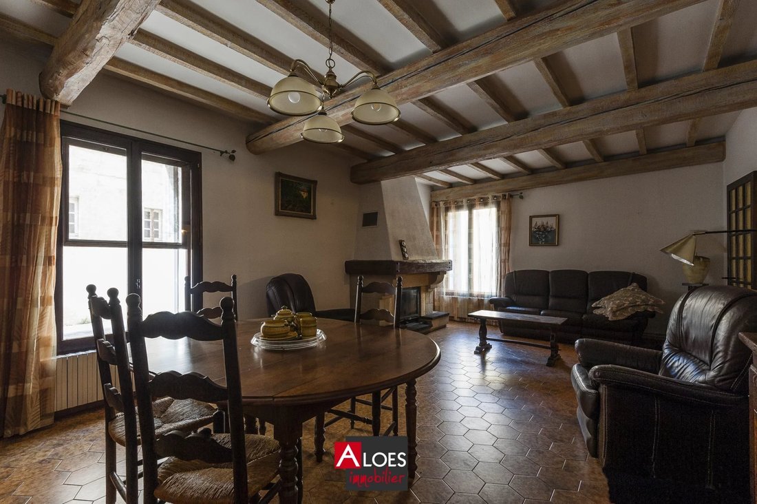 House in Centre Ville, Aigues-Mortes, France 2 - 14868031