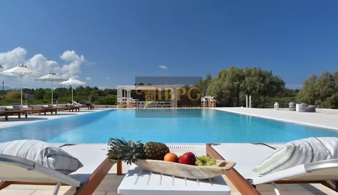 Villa in Paros, Aegean, Greece 2 - 14022392