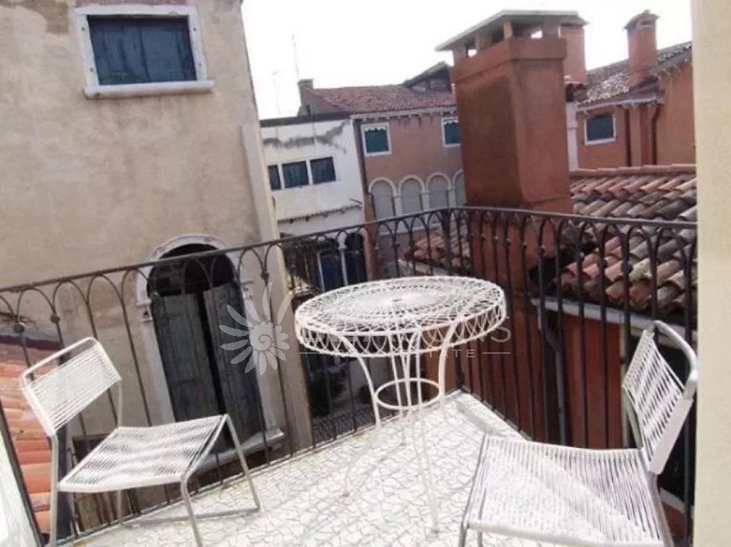 Apartment in San Marco, Venice, Italy 3 - 14168017