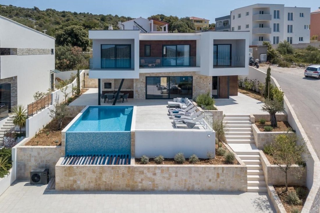 House in Razanj, Sibenik-Knin County, Croatia 1 - 14868412